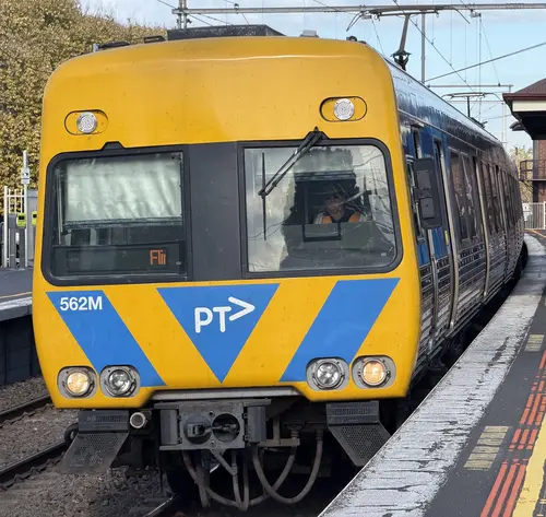 Alstom Comeng 562M