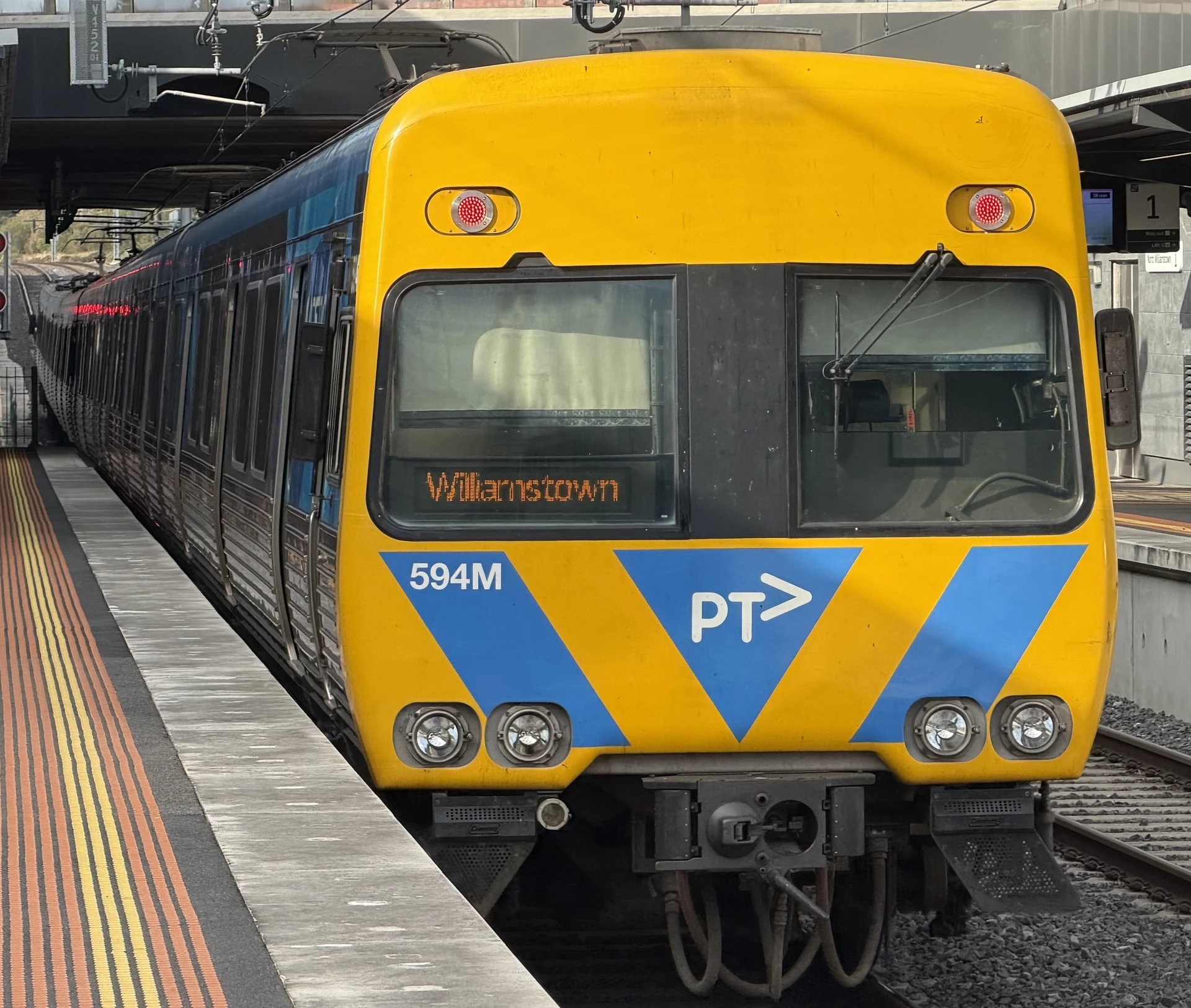 Alstom Comeng 594M
