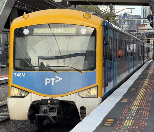 Siemens Nexas 748M