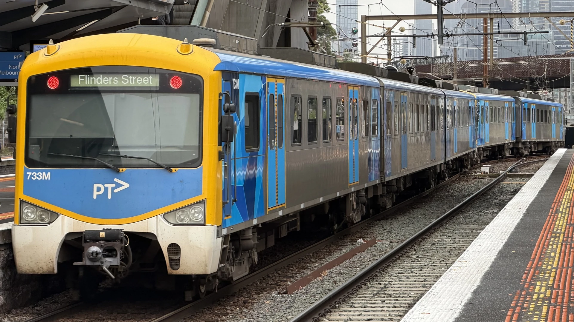 Siemens Nexas 733M