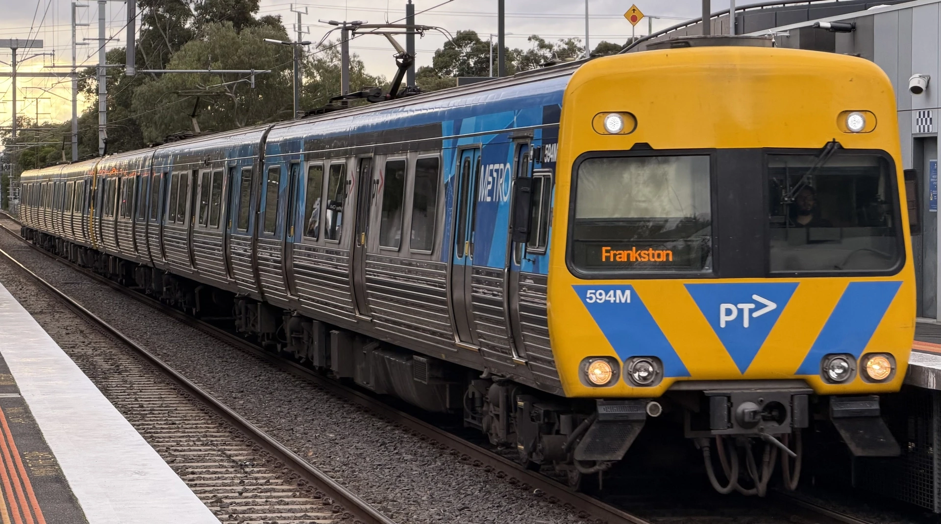 Alstom Comeng 594M