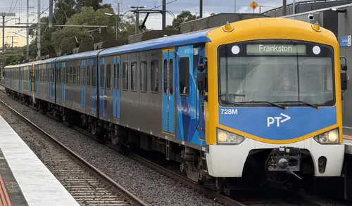 Siemens Nexas 728M