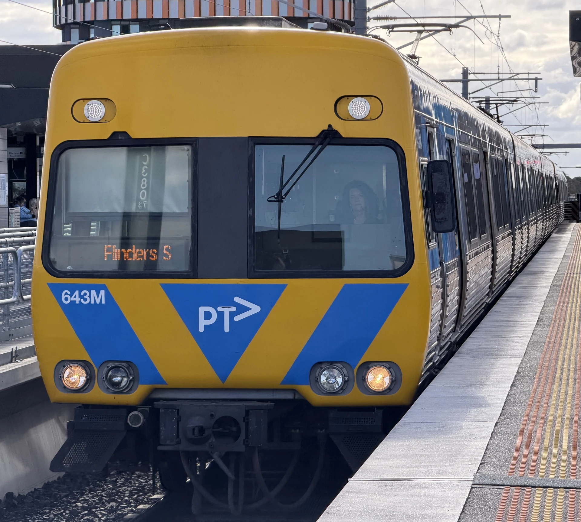 Alstom Comeng 643M