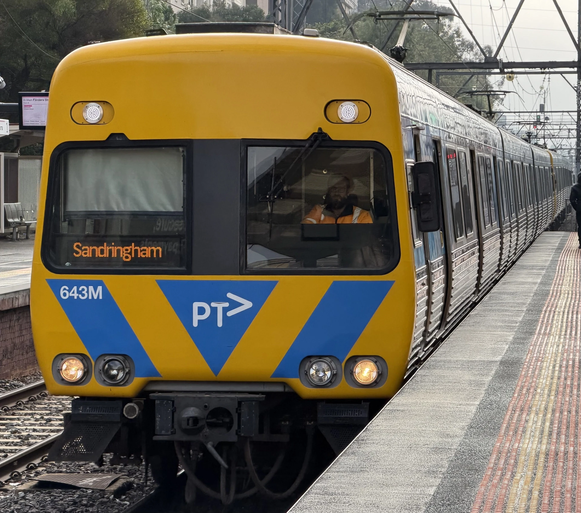Alstom Comeng 643M
