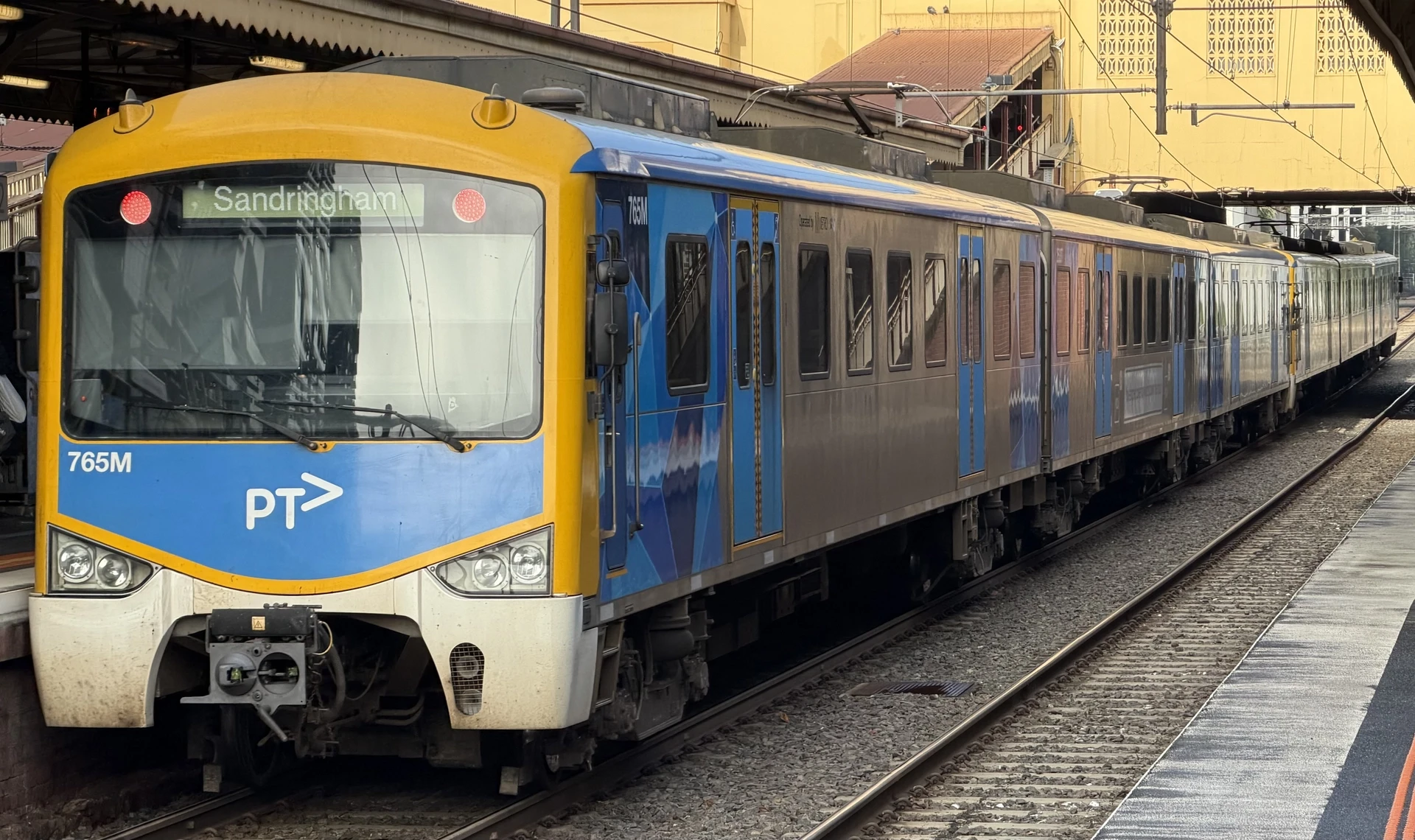 Siemens Nexas 765M