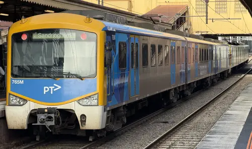 Siemens Nexas 765M