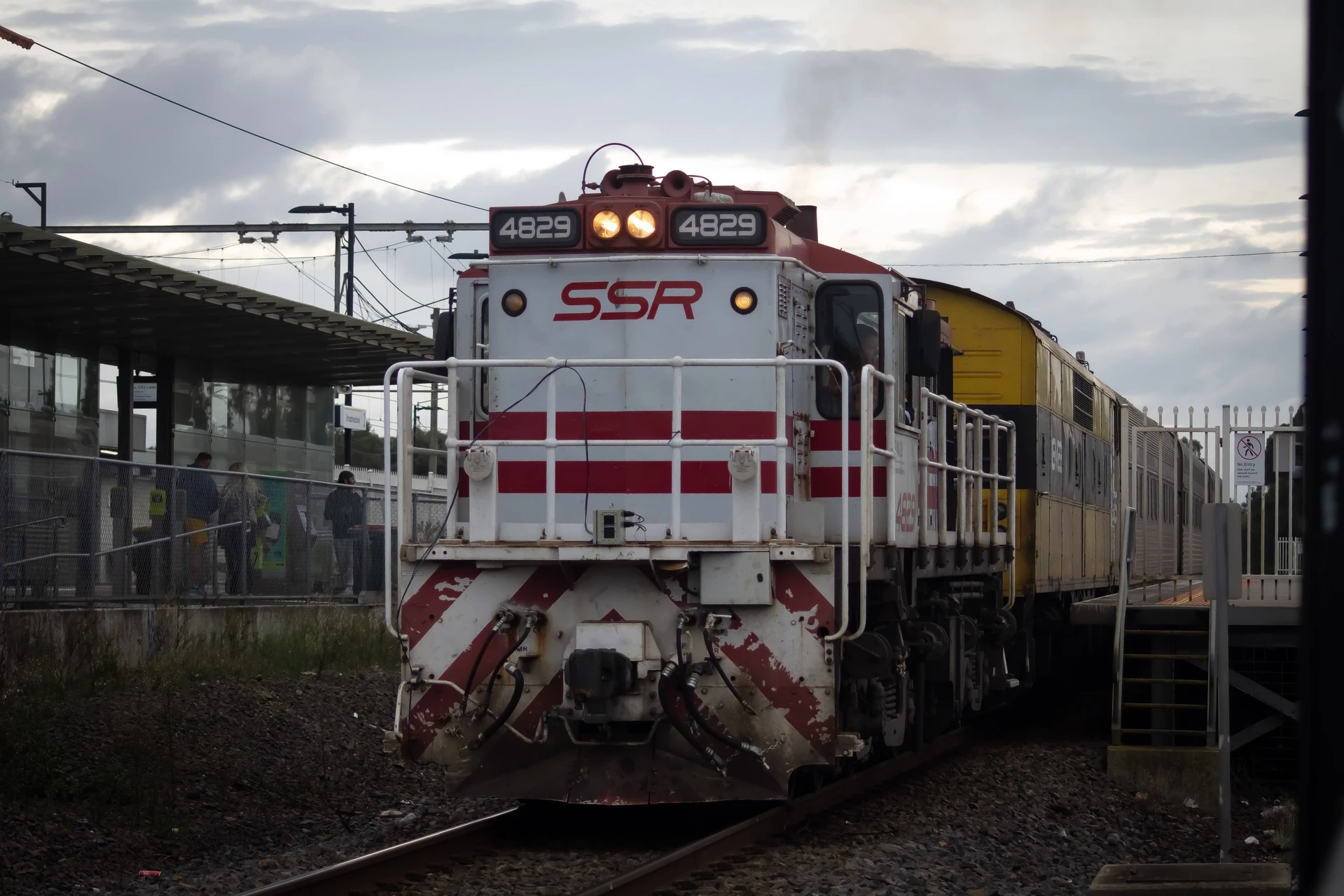 48 Class 4828