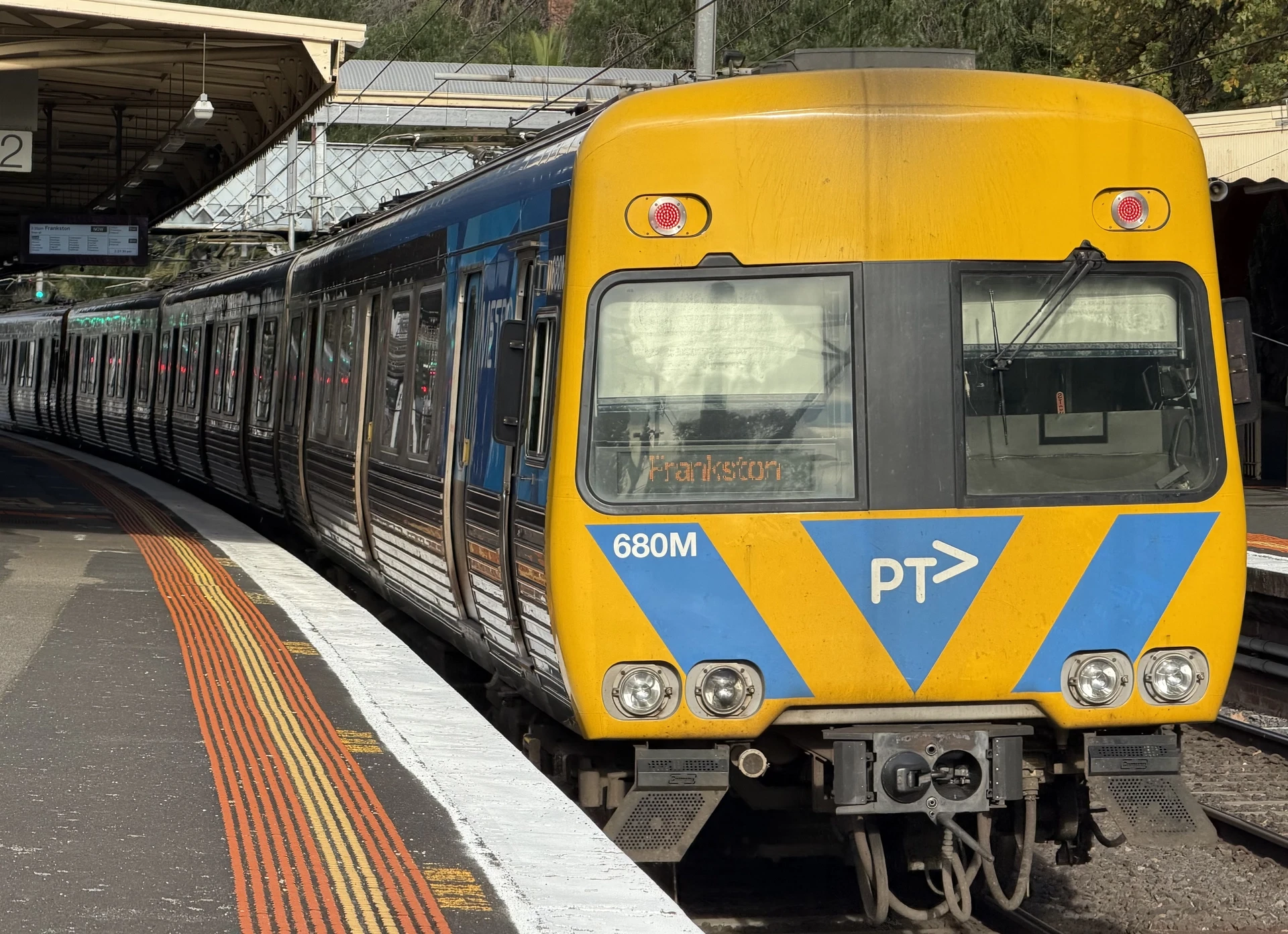 Alstom Comeng 680M