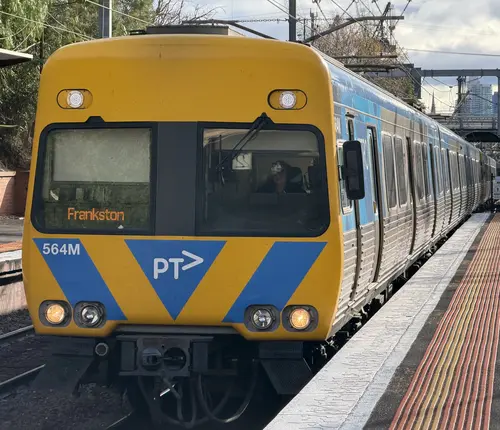 Alstom Comeng 564M