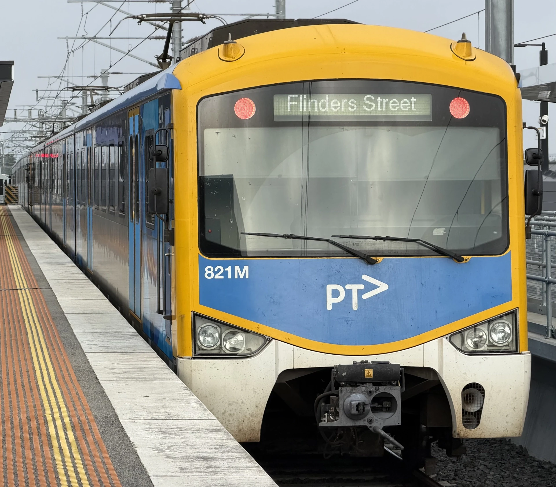 Siemens Nexas 821M