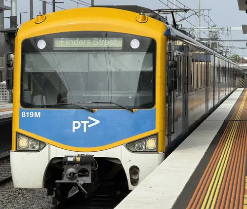 Siemens Nexas 819M