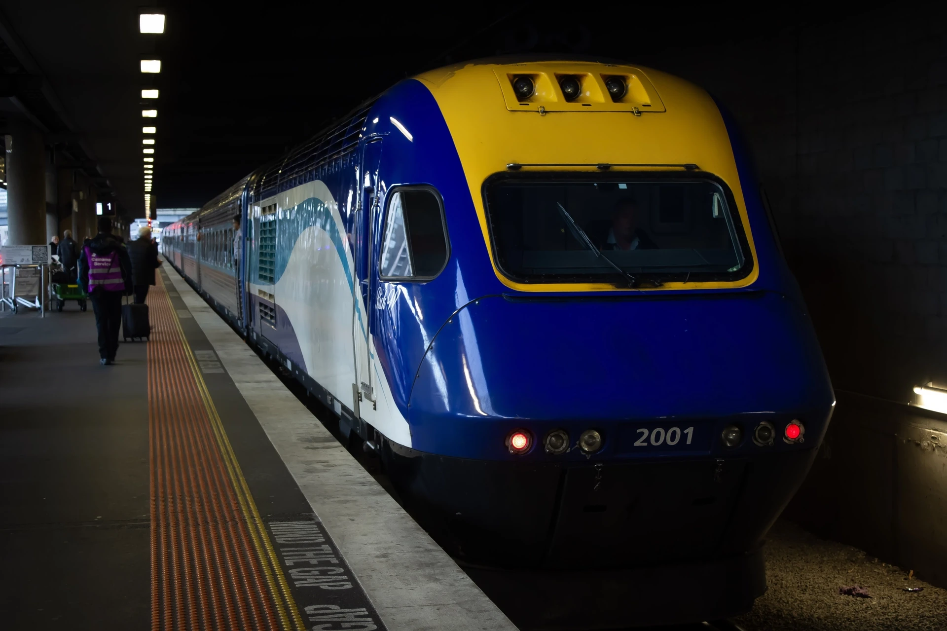 XPT 2001