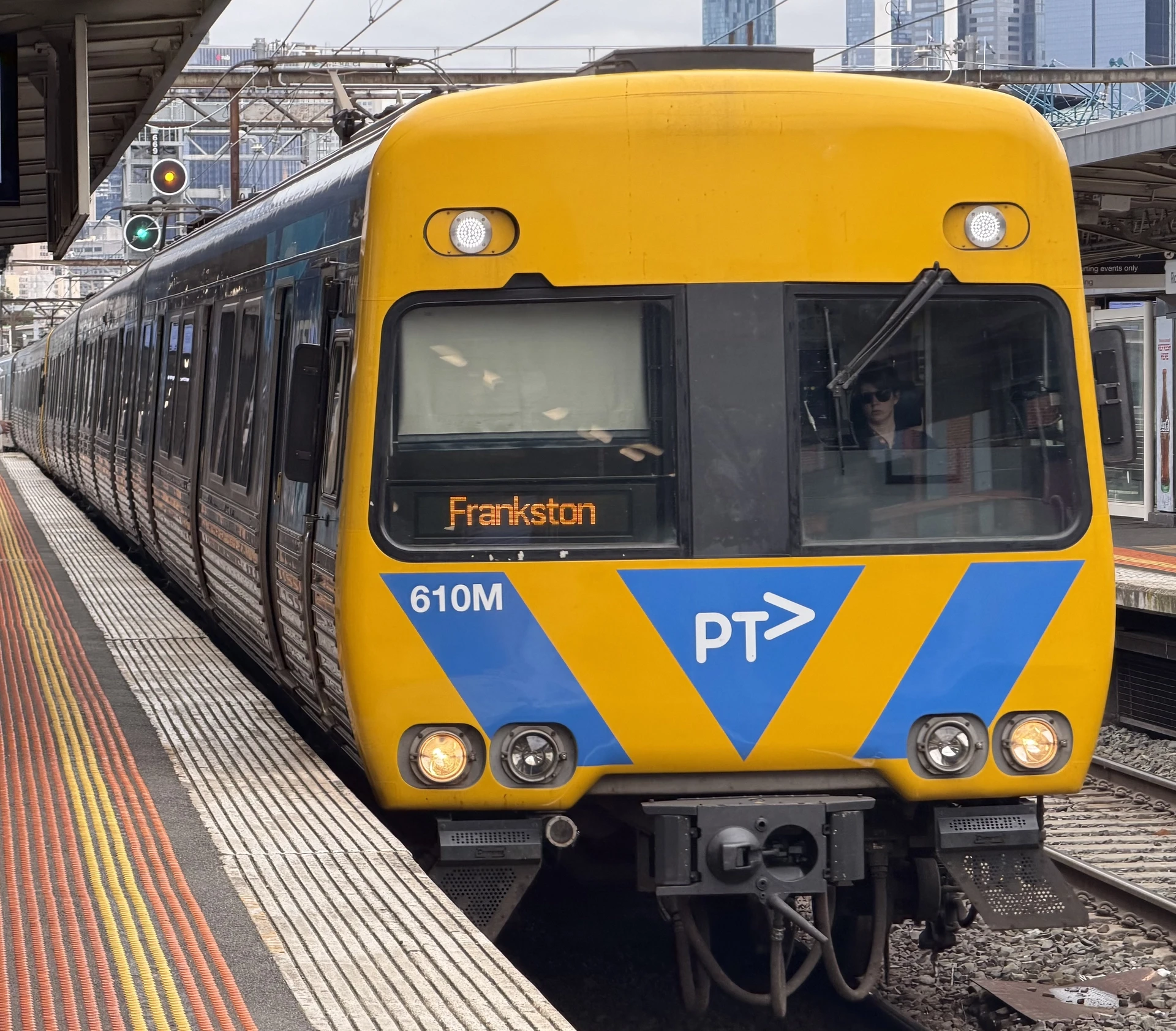 Alstom Comeng 610M