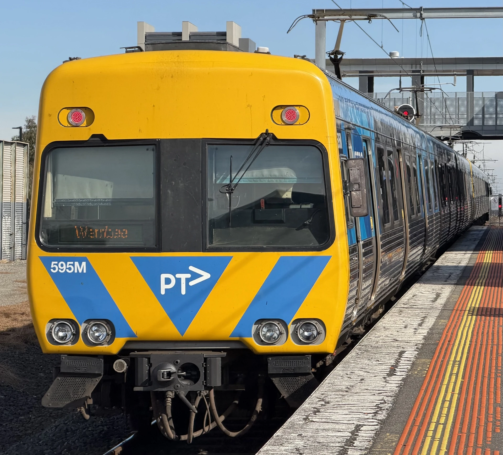 Alstom Comeng 595M