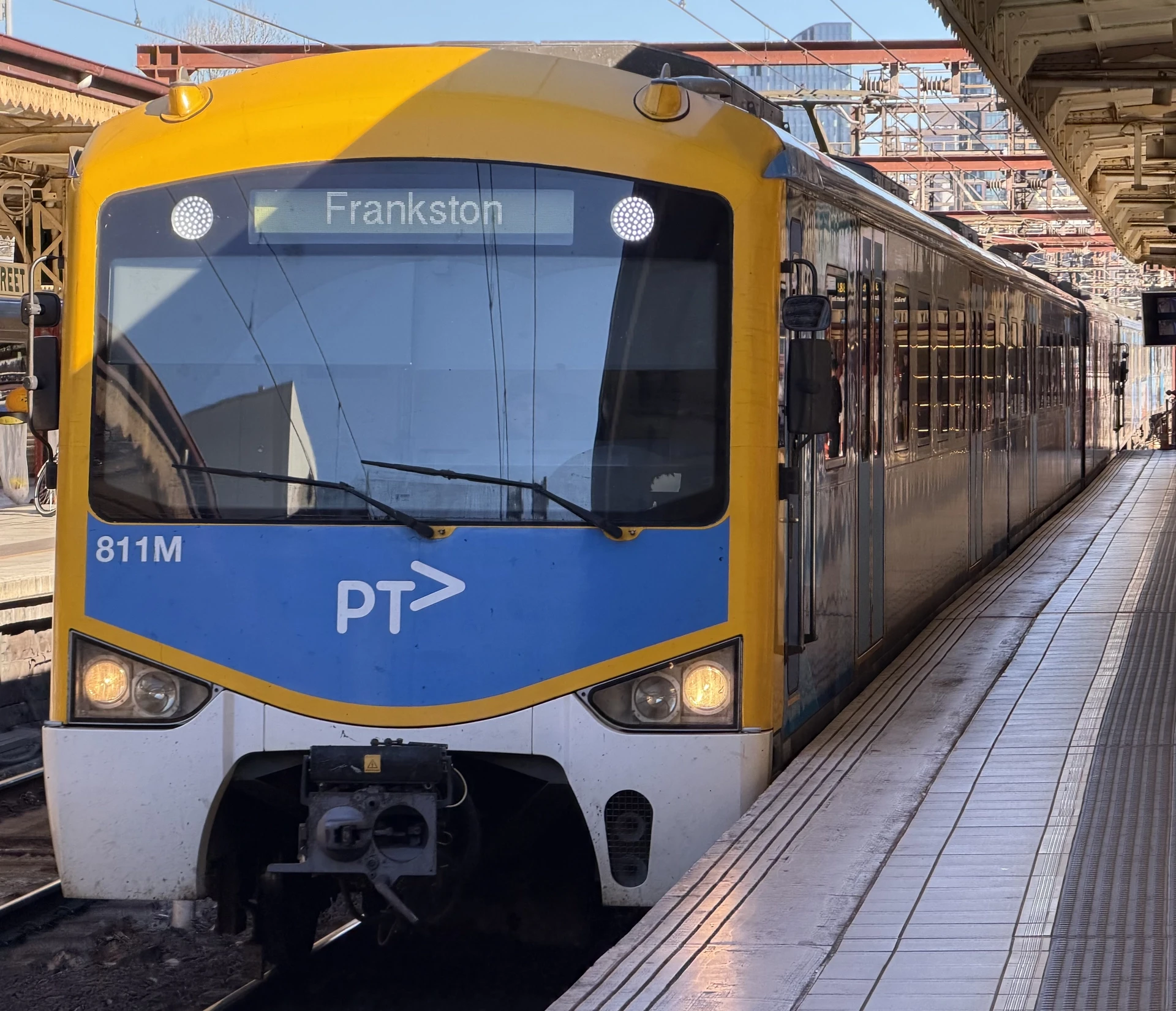 Siemens Nexas 811M