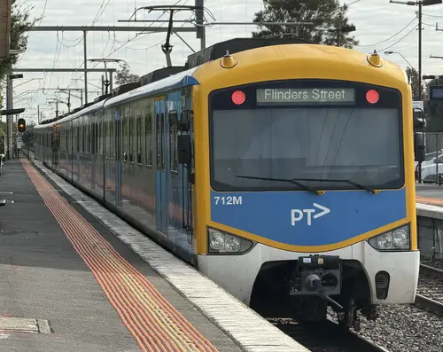 Siemens Nexas 712M