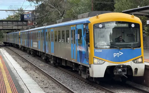 Siemens Nexas 765M