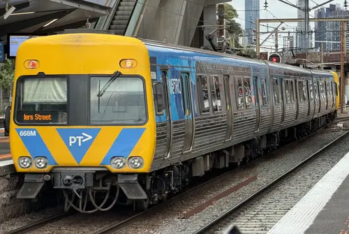 Alstom Comeng 668M