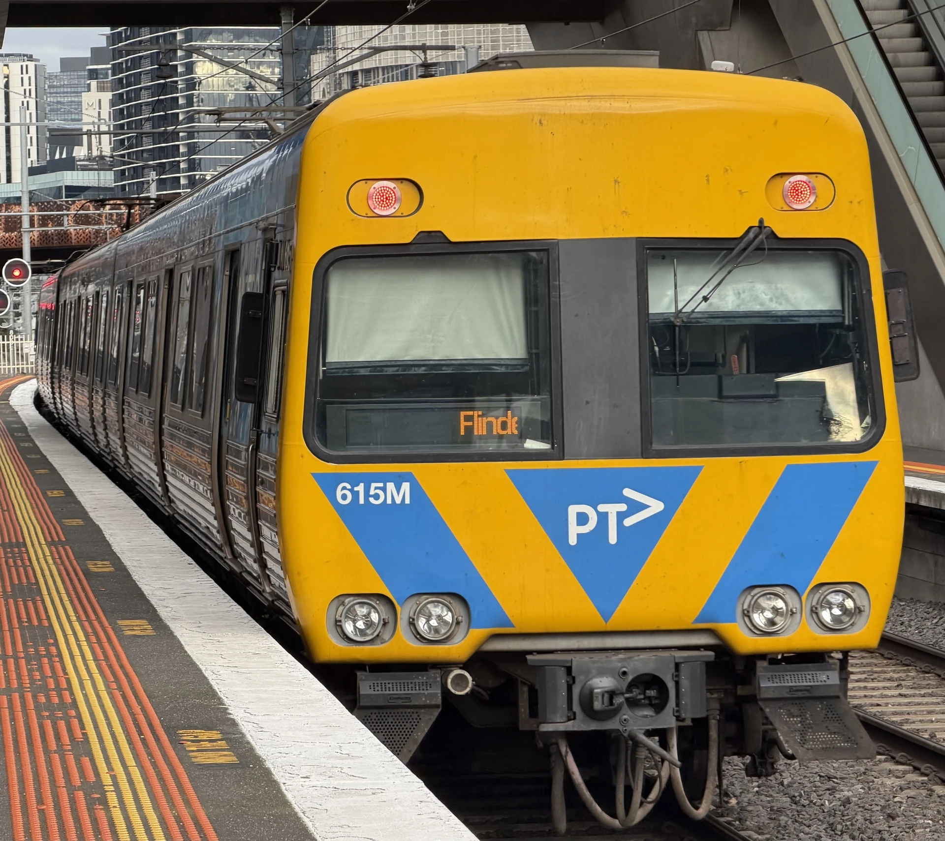 Alstom Comeng 615M