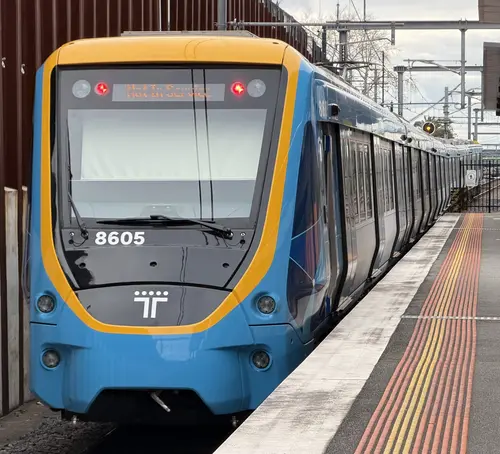 X'Trapolis 2.0 8605