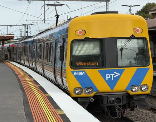 Alstom Comeng 669M