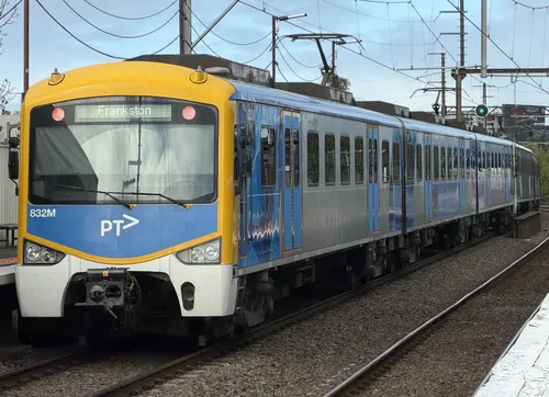Siemens Nexas 832M
