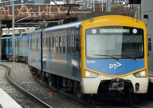 Siemens Nexas 823M