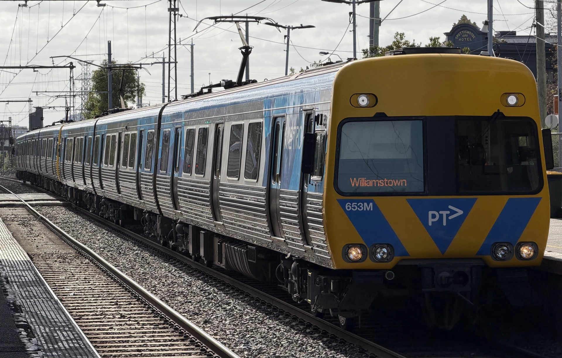 Alstom Comeng 653M
