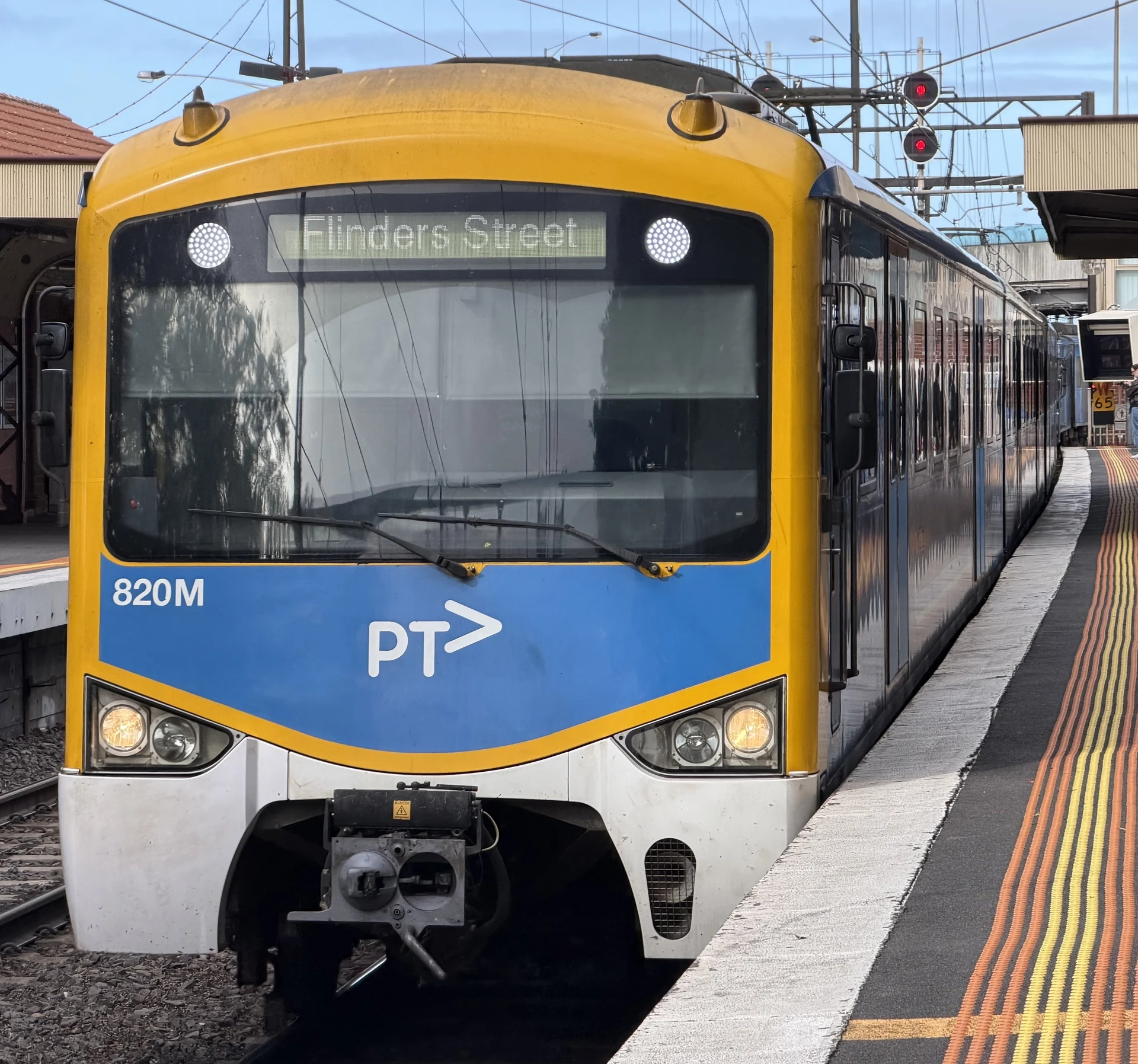 Siemens Nexas 820M
