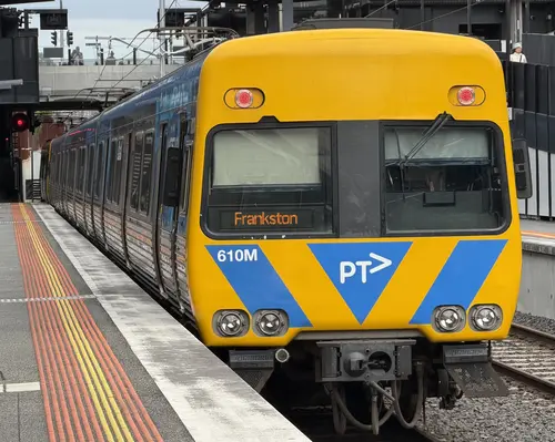 Alstom Comeng 610M