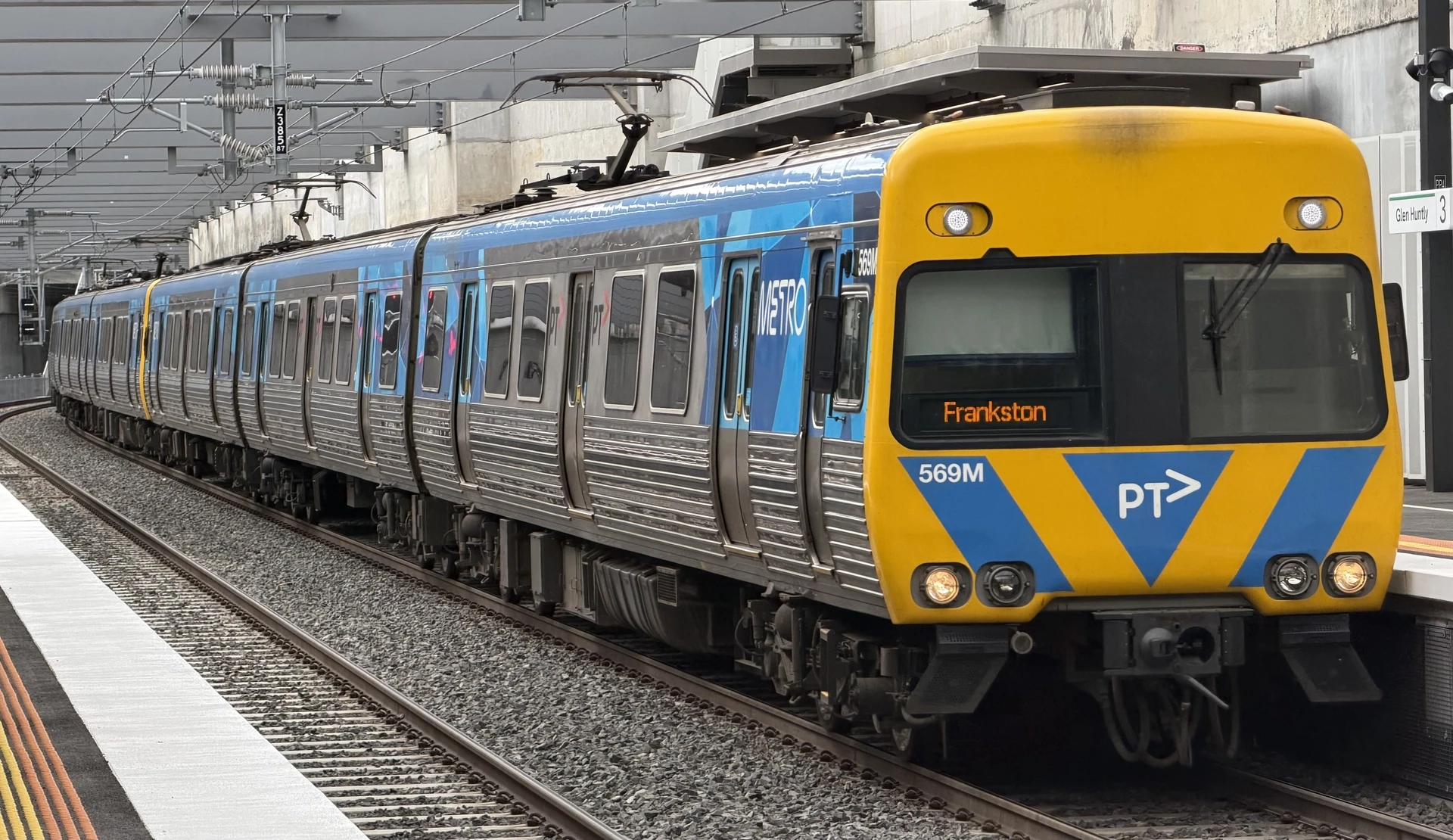 Alstom Comeng 569M