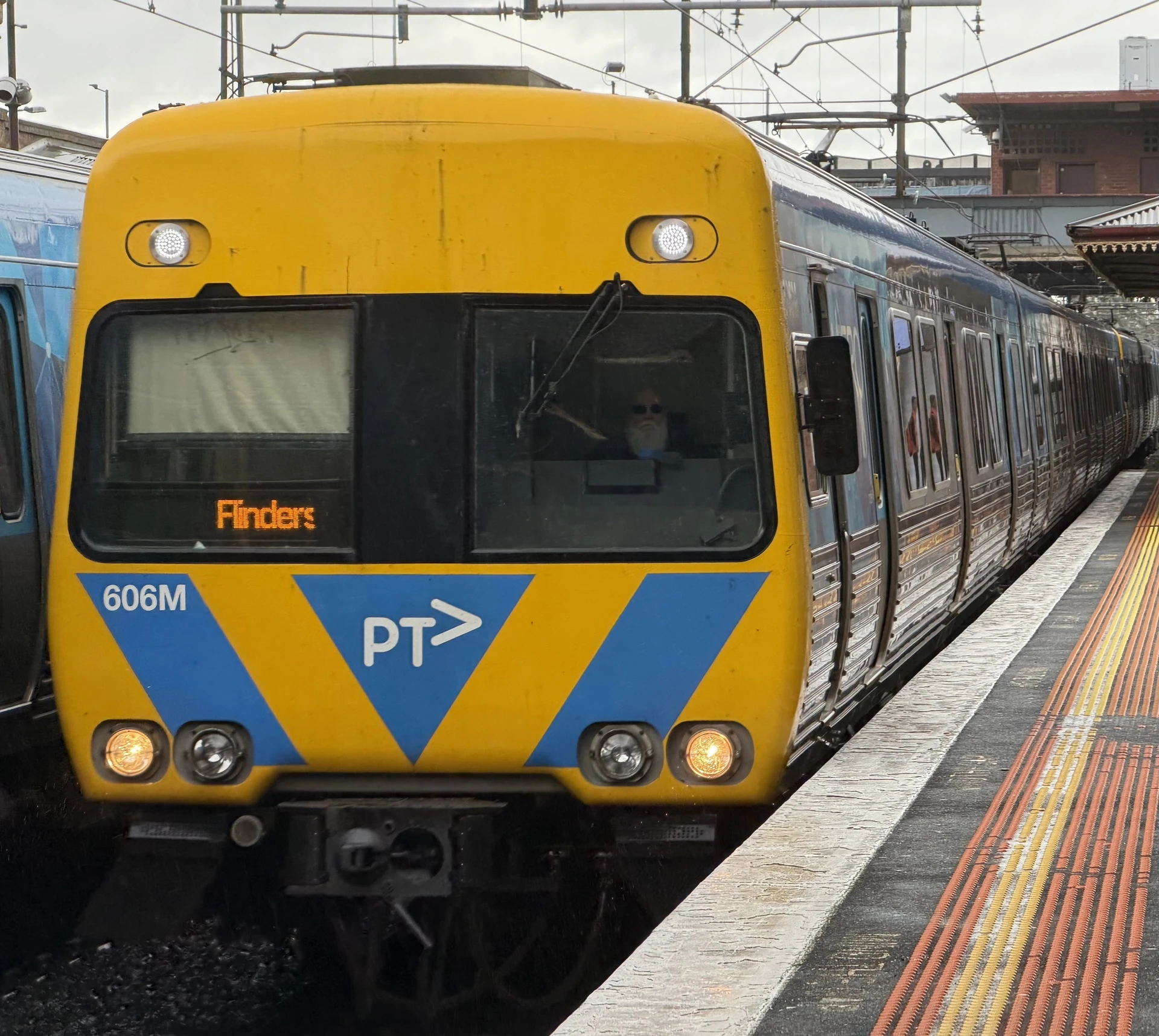 Alstom Comeng 606M