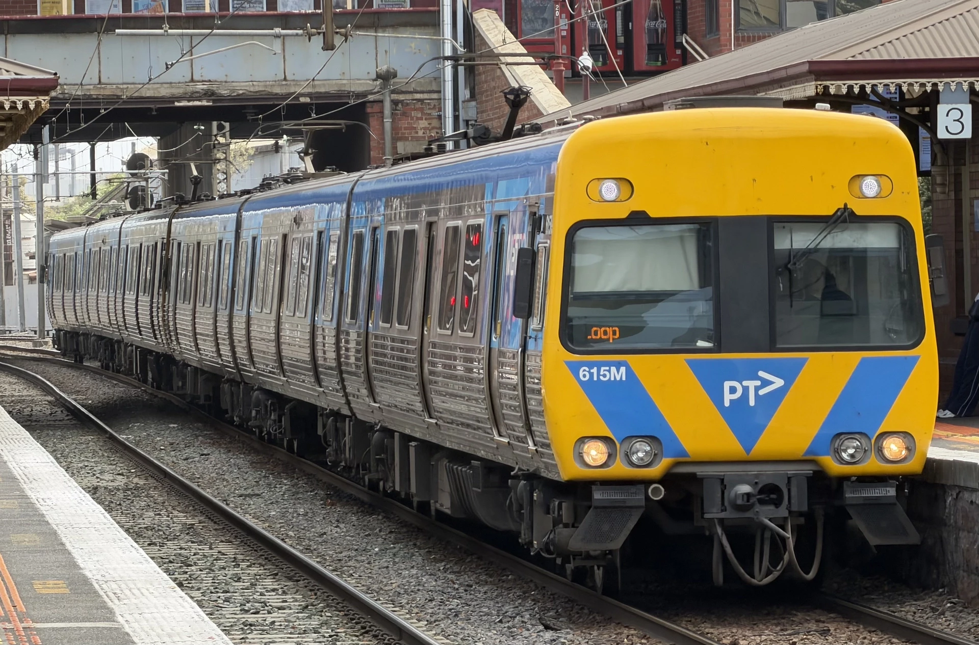 Alstom Comeng 615M