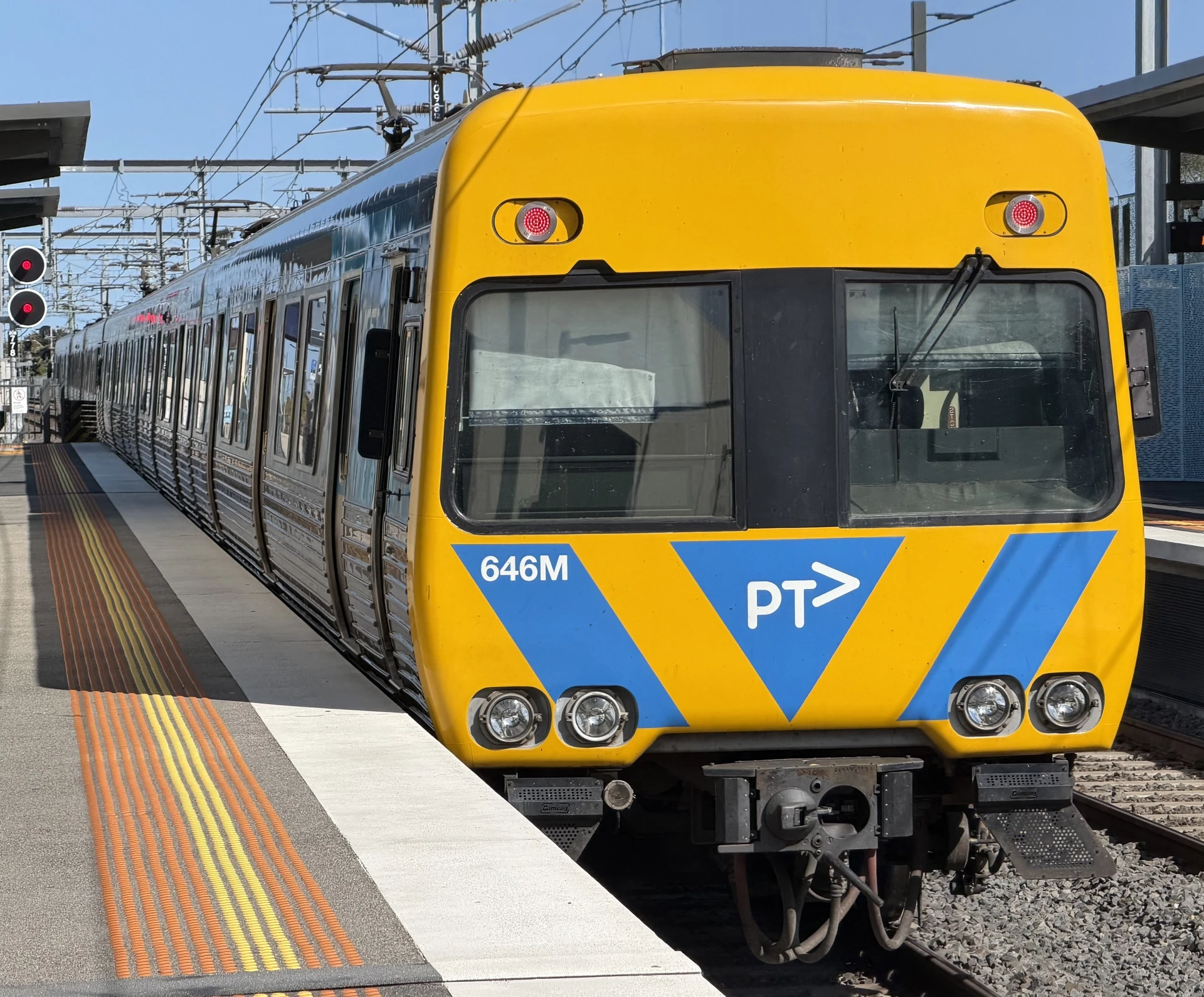 Alstom Comeng 646M