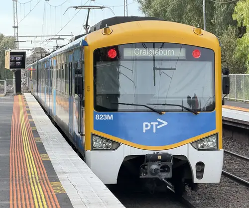 Siemens Nexas 823M