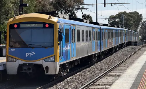 Siemens Nexas 738M