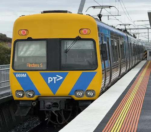 Alstom Comeng 669M
