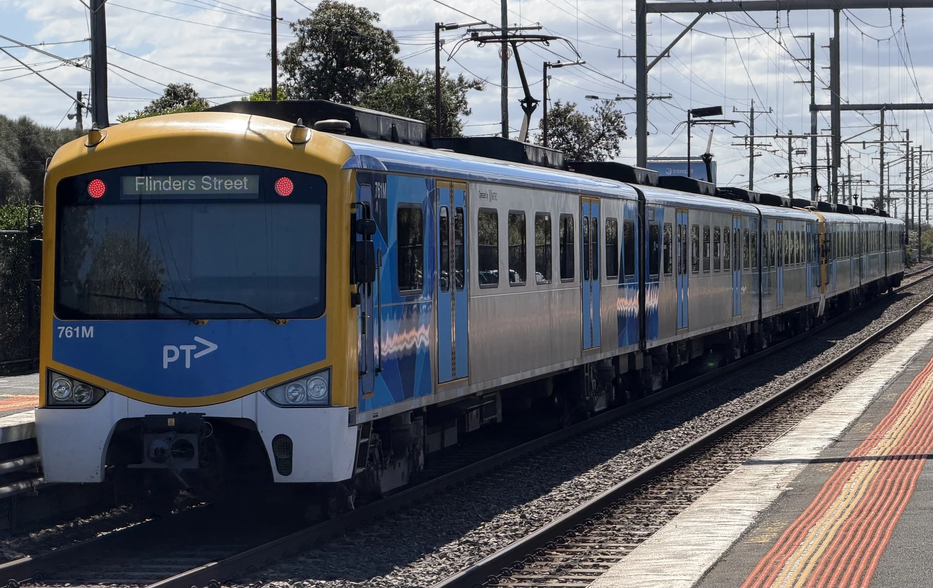 Siemens Nexas 761M