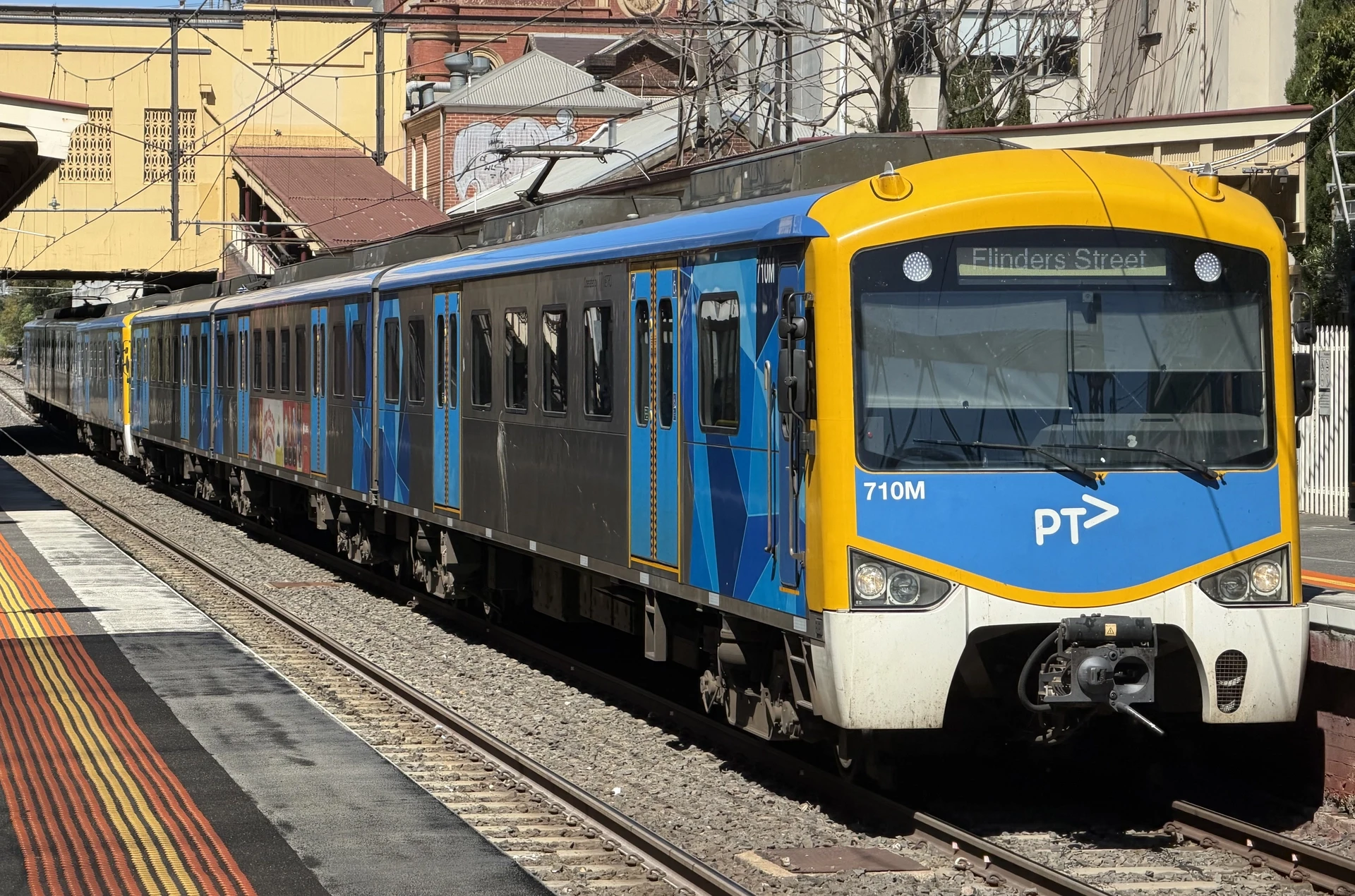 Siemens Nexas 710M