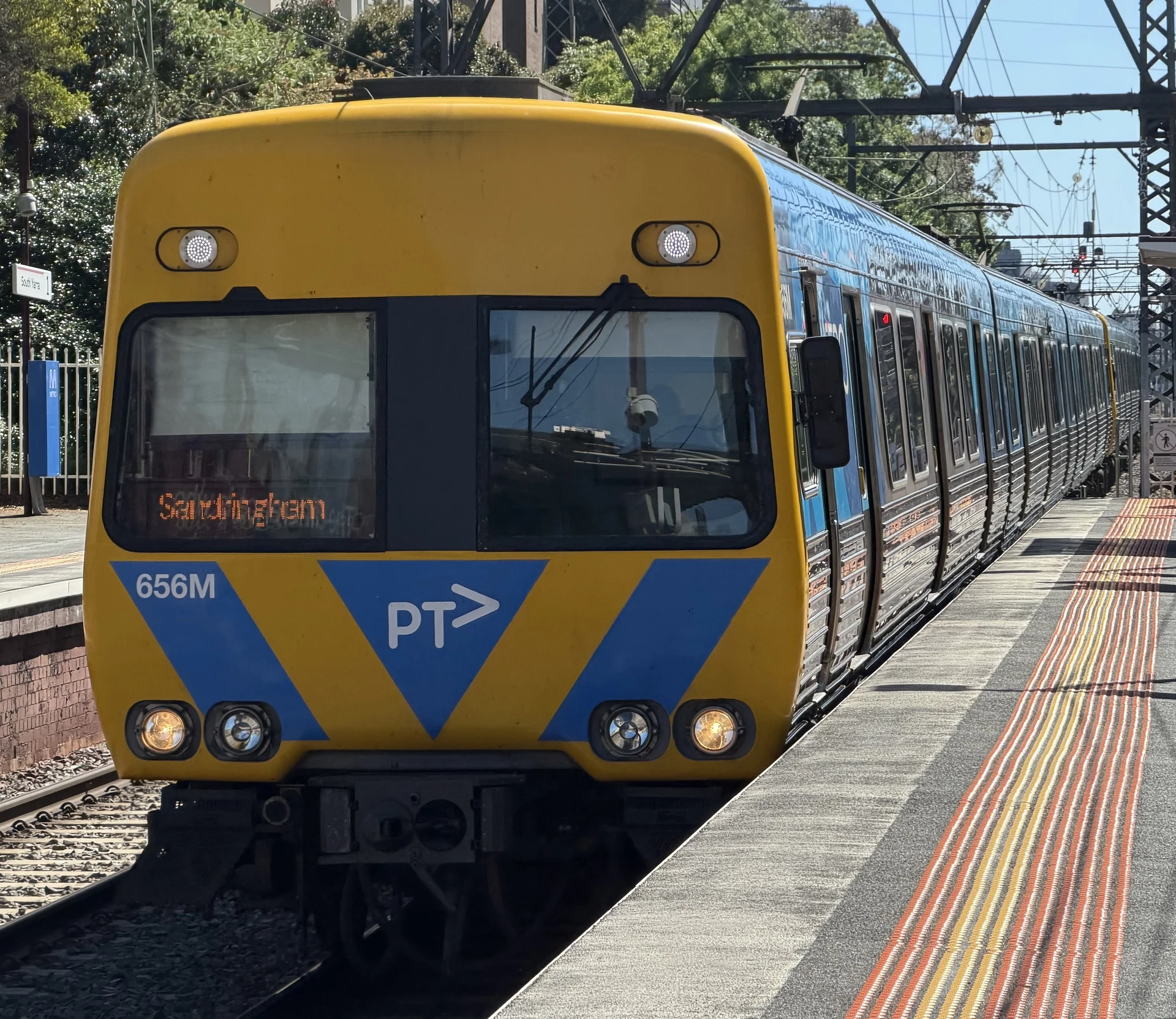 Alstom Comeng 656M