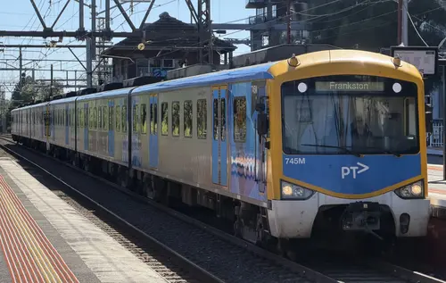 Siemens Nexas 745M