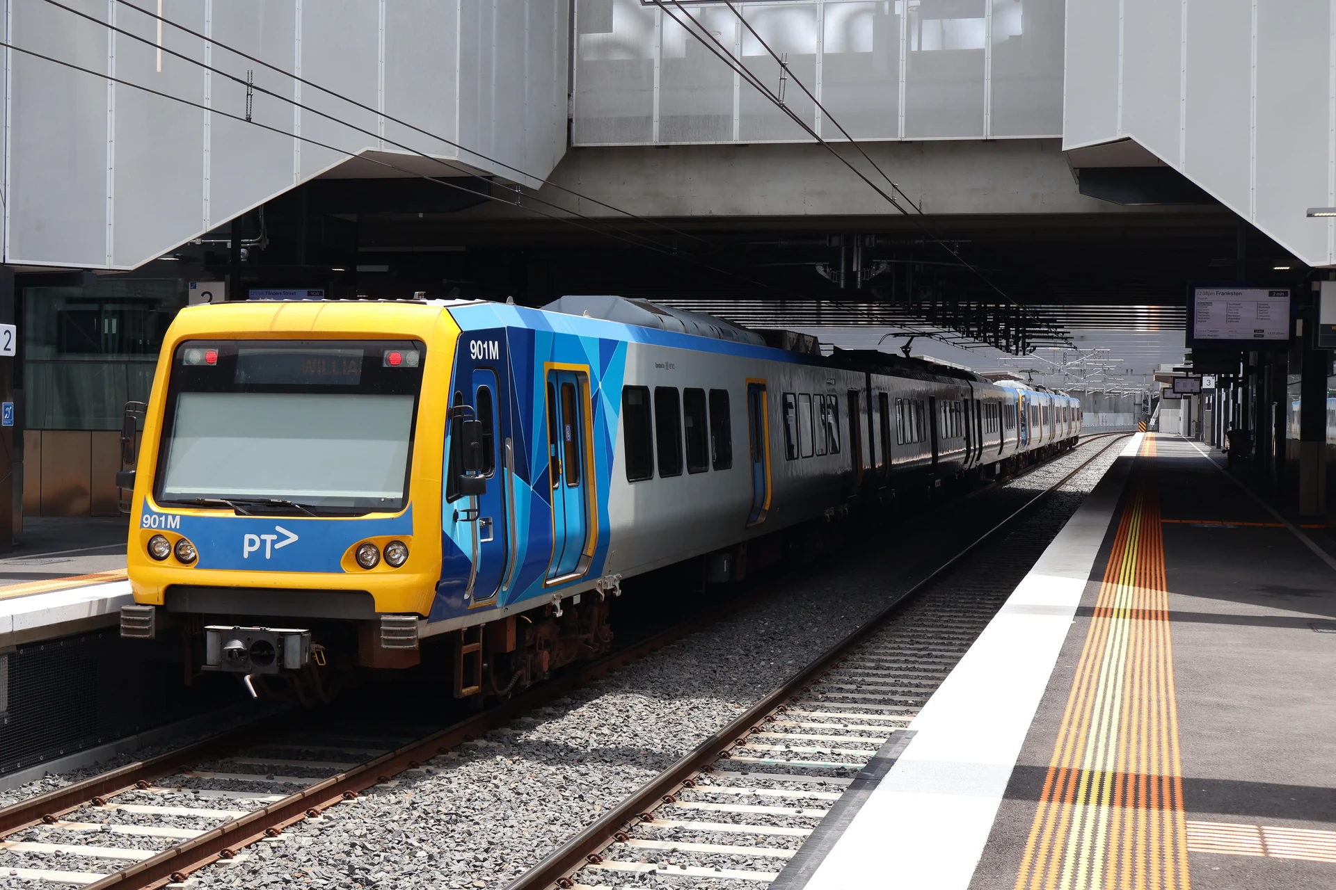X'Trapolis 100 901M