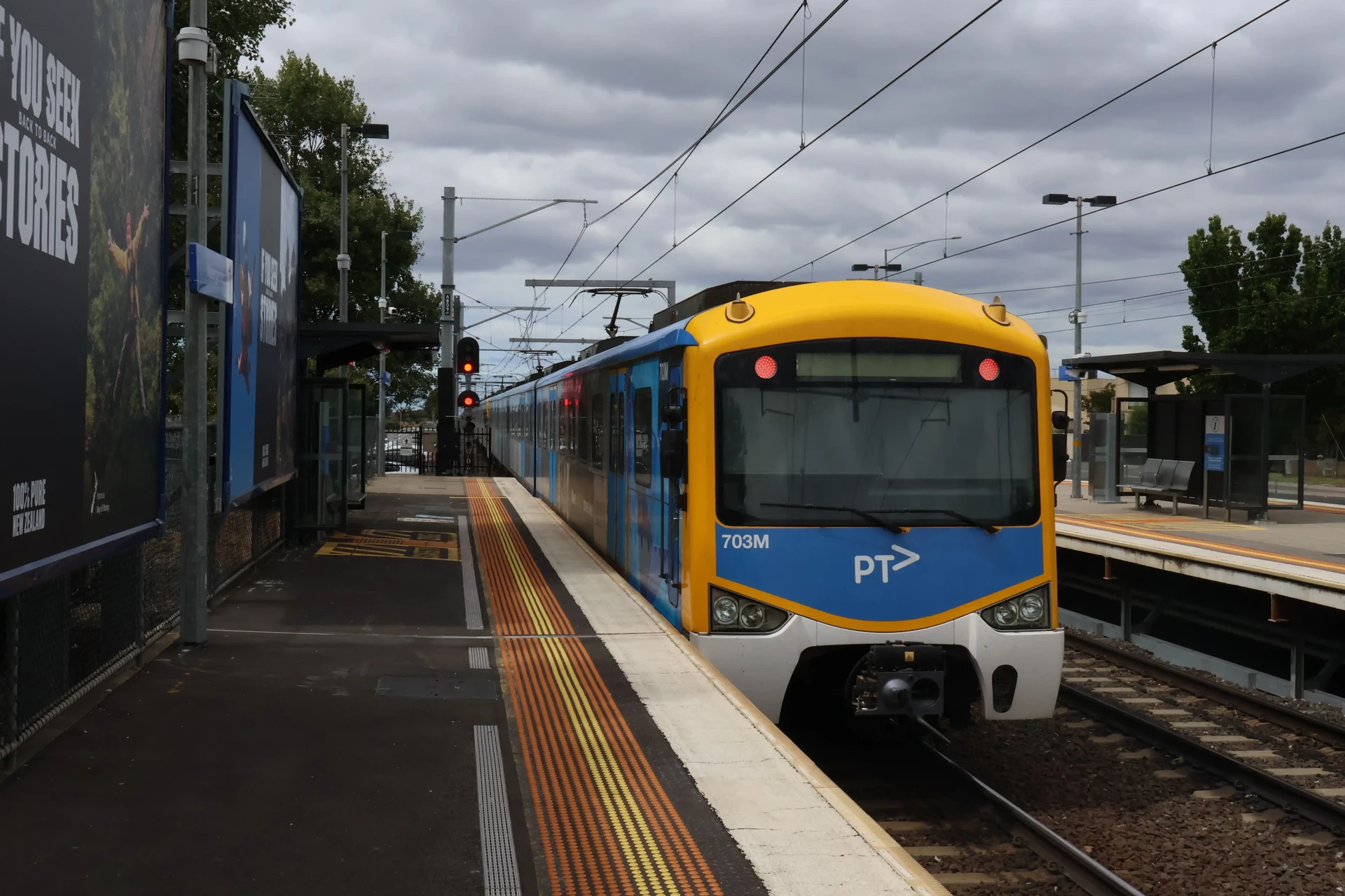 Siemens Nexas 703M