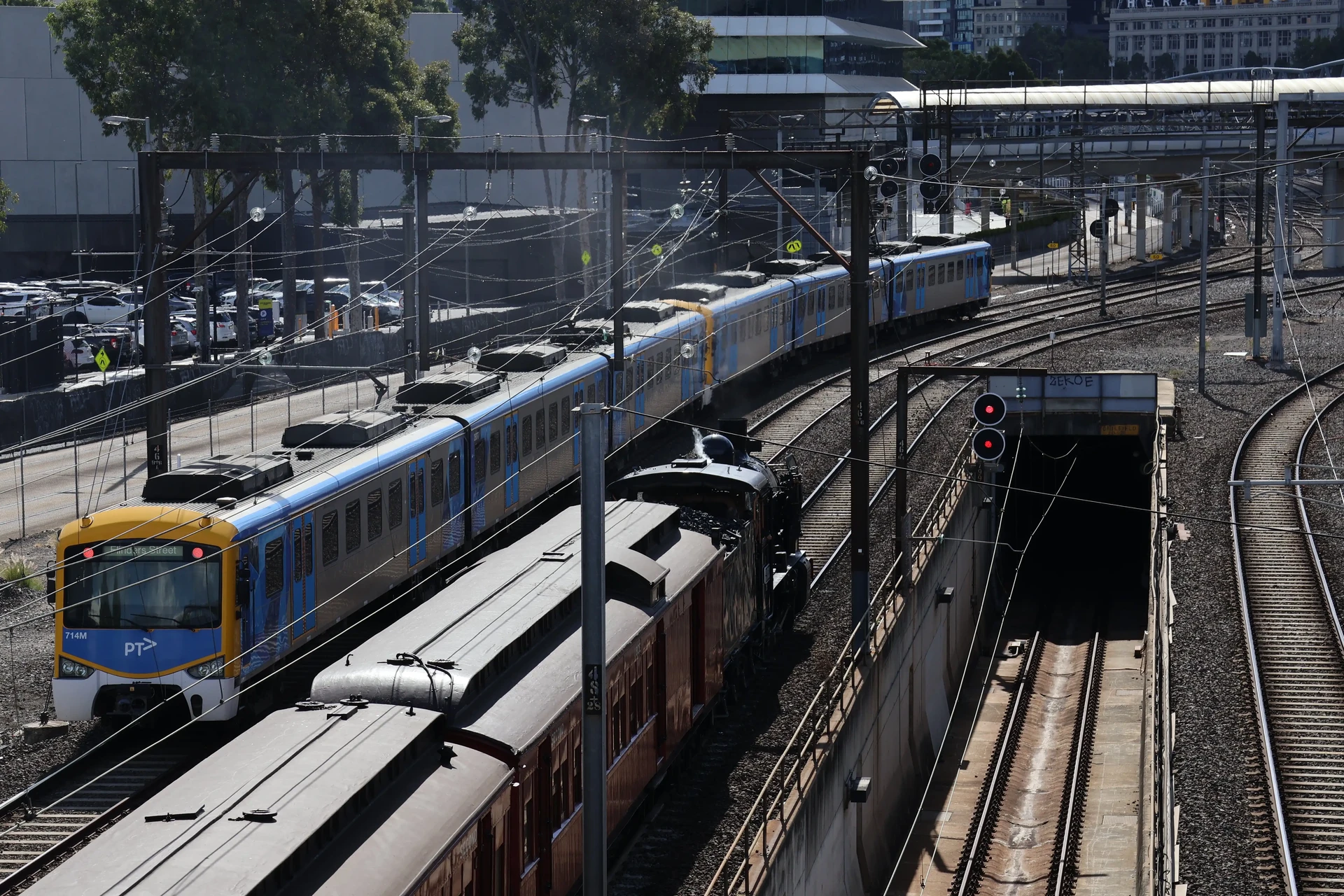 Siemens Nexas 714M