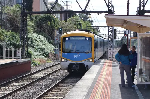 Siemens Nexas 744M