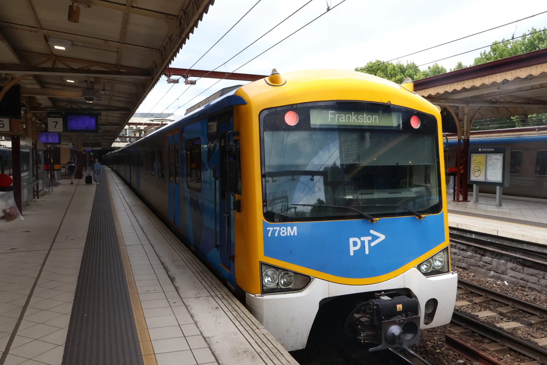 Siemens Nexas 778M