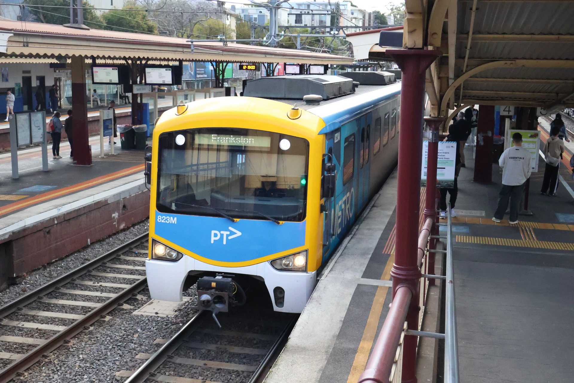 Siemens Nexas 823M