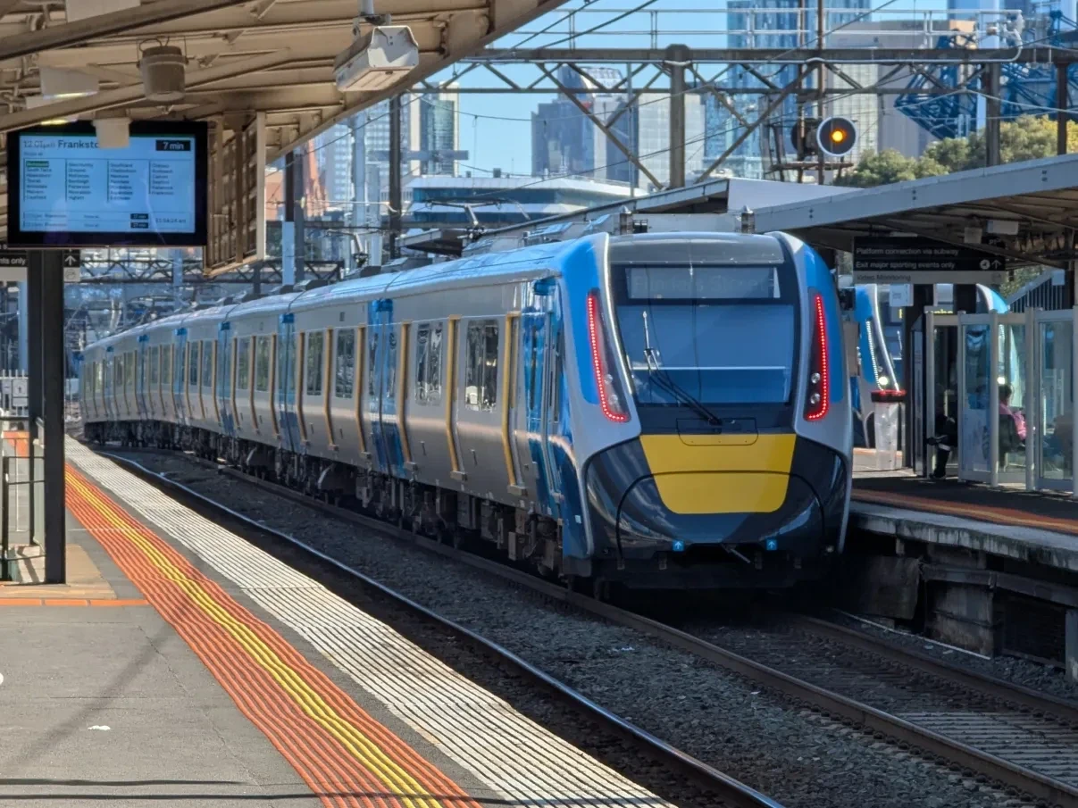 HCMT 9908