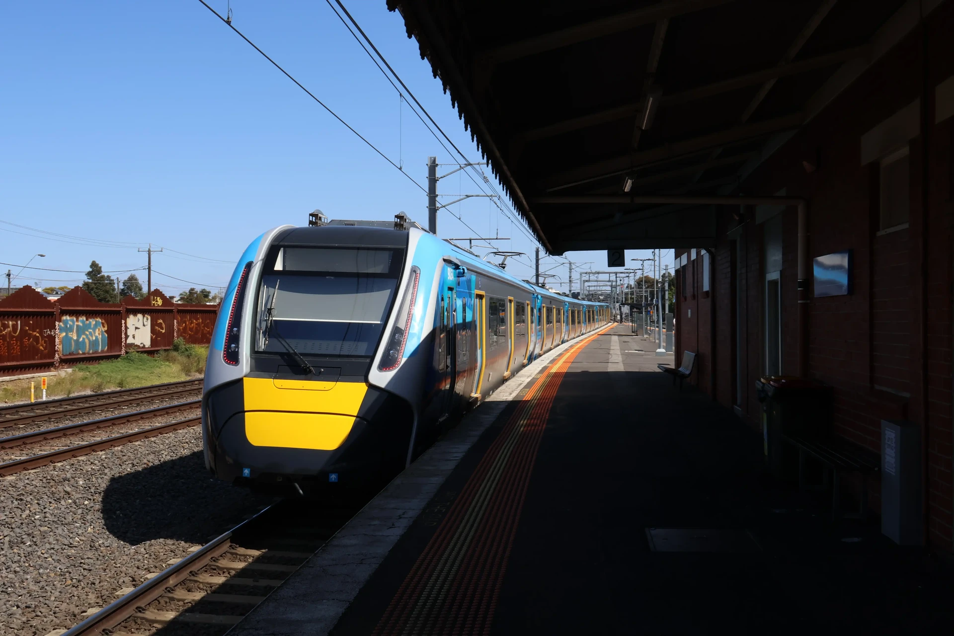 HCMT 9064