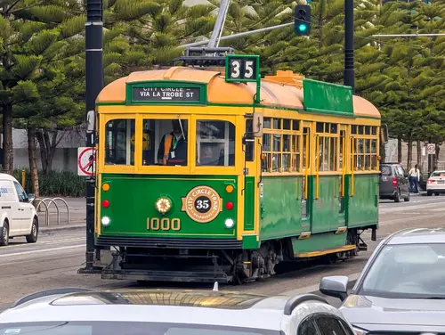 W Class 1000
